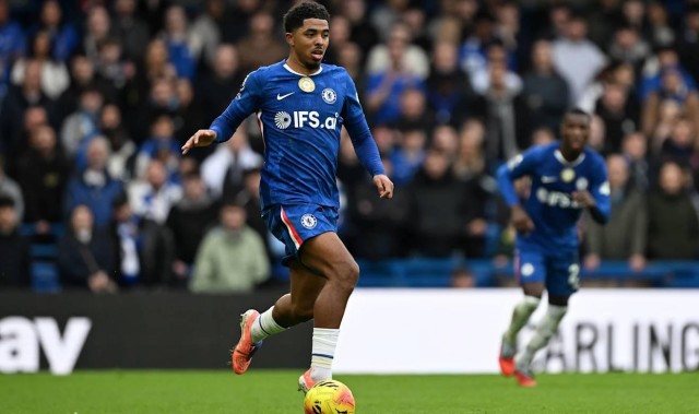 皇冠体育官方-韦斯利-福法纳：我们的目标是进前三、赢得足总杯和欧冠冠军